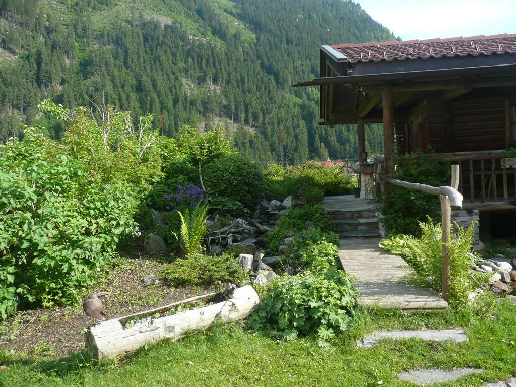 Landhaus Tyrol Apartment Mayrhofen Exterior photo