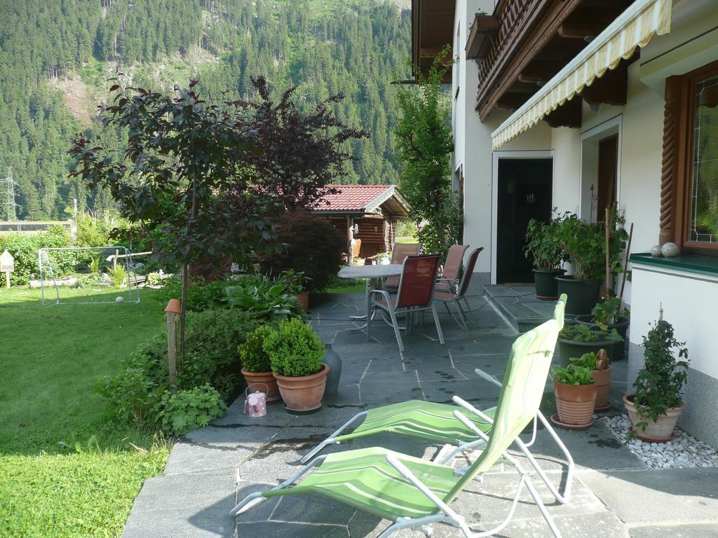 Landhaus Tyrol Apartment Mayrhofen Exterior photo